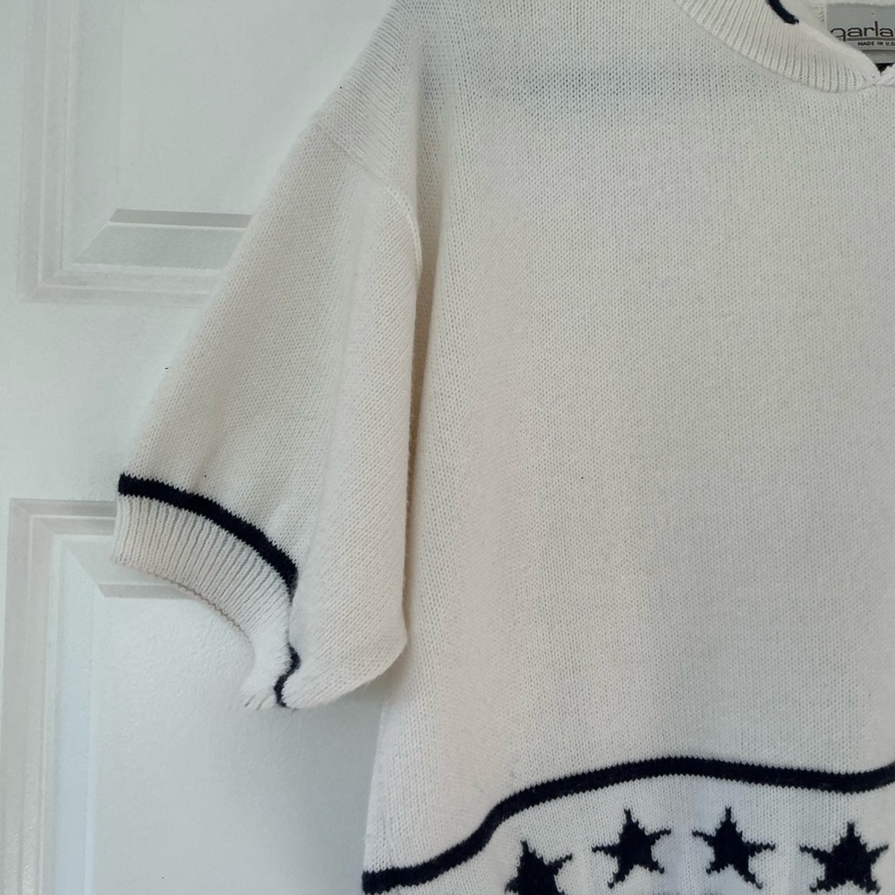 Vintage Garland Knit Sweater – Boxy Fit,‎ Star Border, M/L. Made in the USA - Picture 4 of 6